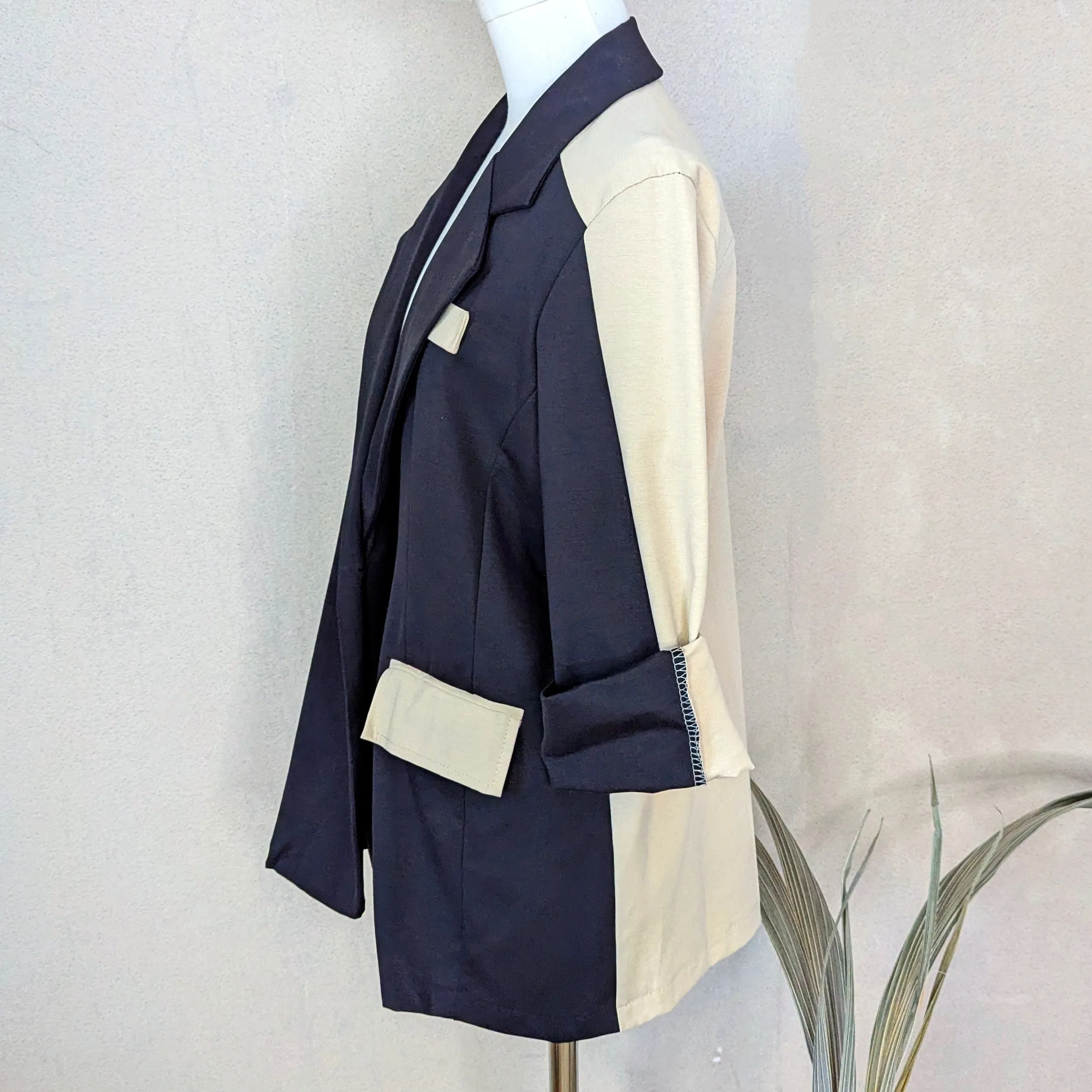 2 Tone fashionable rayon mix blazer (M-L)