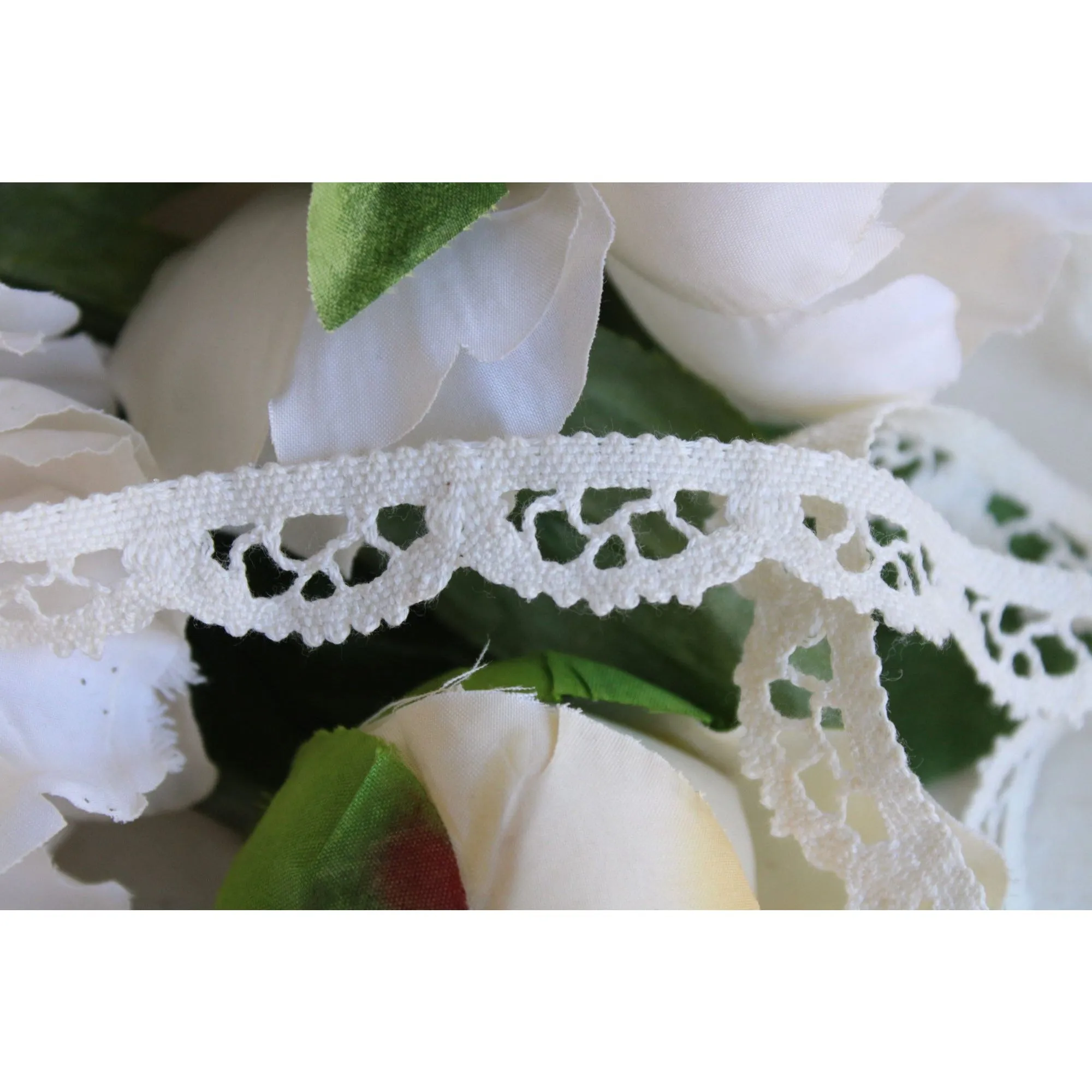 Vintage Ivory Crochet Lace Trim, 5/8" Two Yards