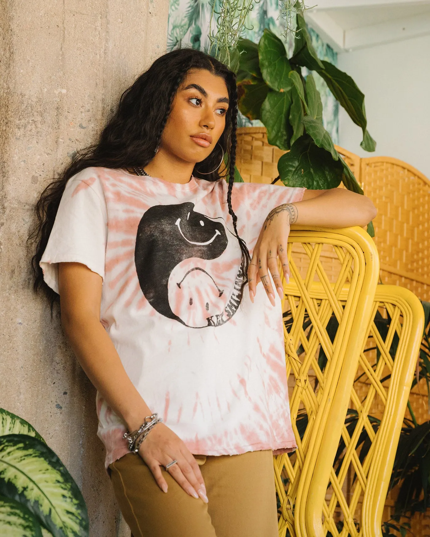 Women's Smiley Yin Yang Vintage Tee